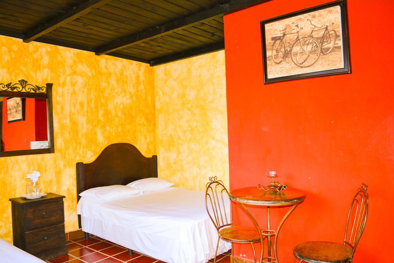 Hotel Don Pedro Antigua Habitación foto